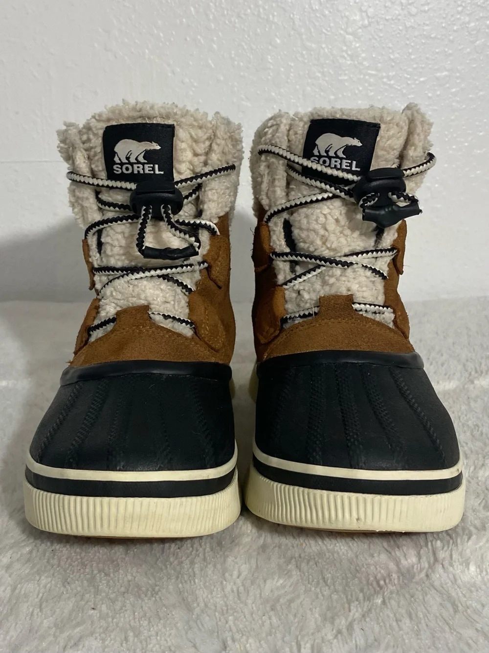 Sorel Out n About IV Chillz Waterproof Duck Boots Youth Size 4 Taffy Black